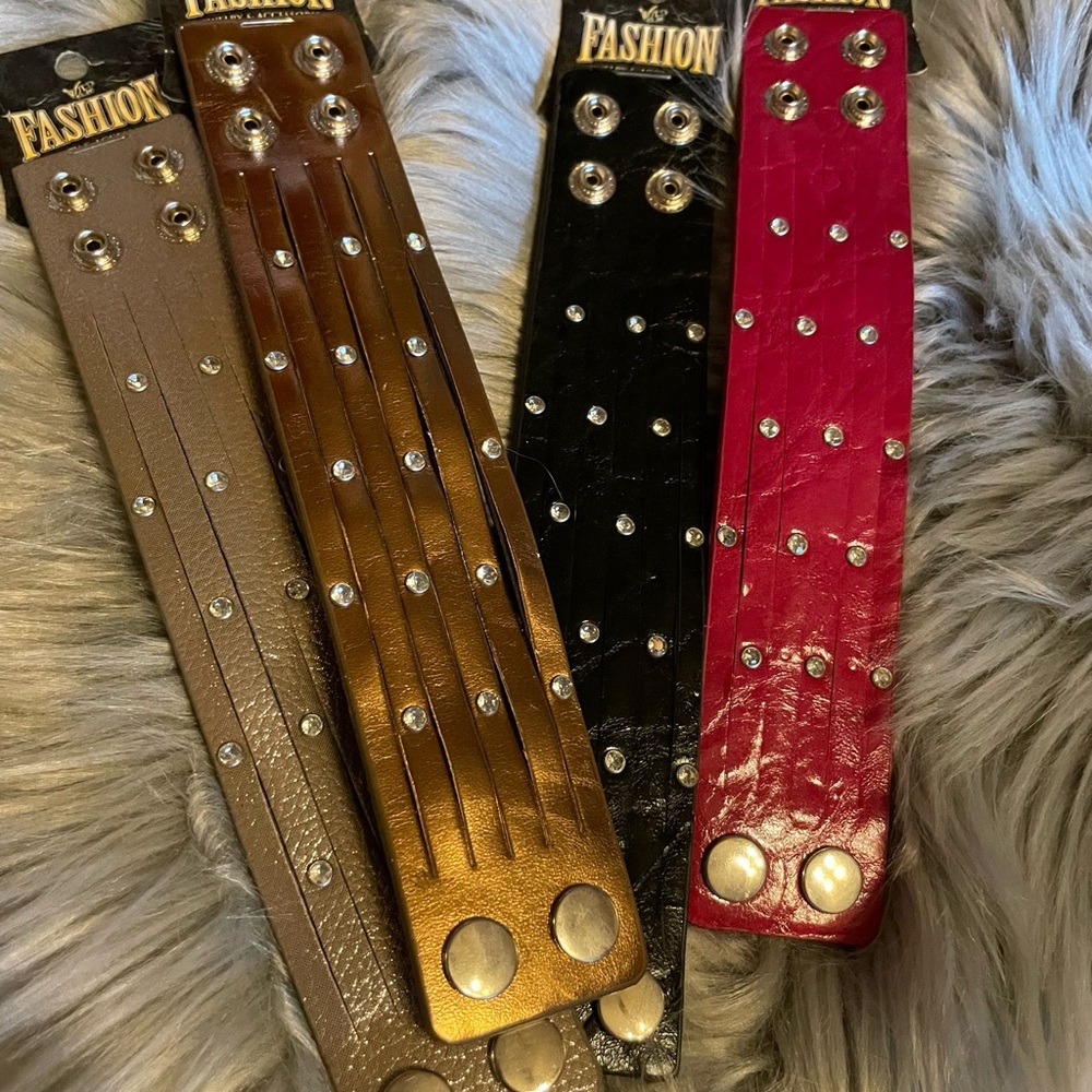 Set of 4 Bracelets